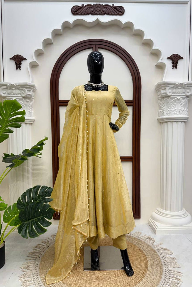 Elegant Ethnic Wear set SS769