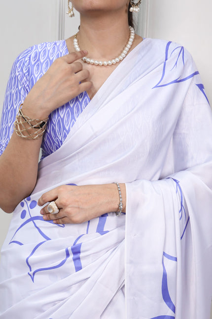 Smooth in Satin silk  shine in elegant prints SS789