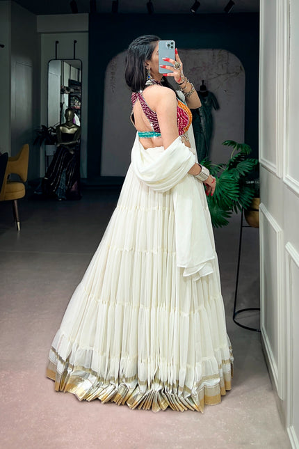 Celebrate tradition with a touch of modern grace SS792