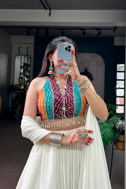 Celebrate tradition with a touch of modern grace SS792