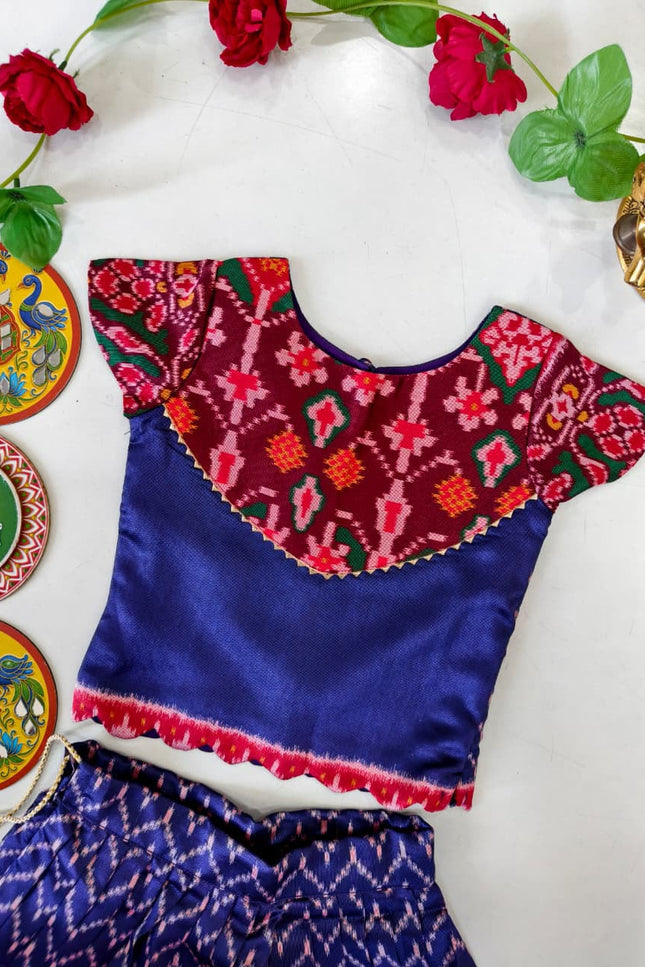 Girls patola Skirt & Top Set is here SS800