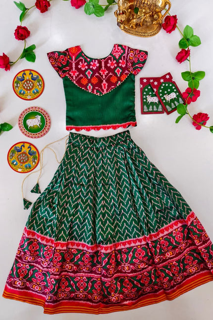 Girls patola Skirt & Top Set is here SS800