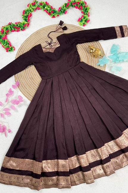 Beautifully pleated gown with  elegant festive look SS803