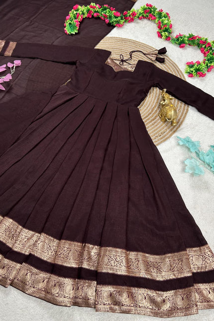 Beautifully pleated gown with  elegant festive look SS803