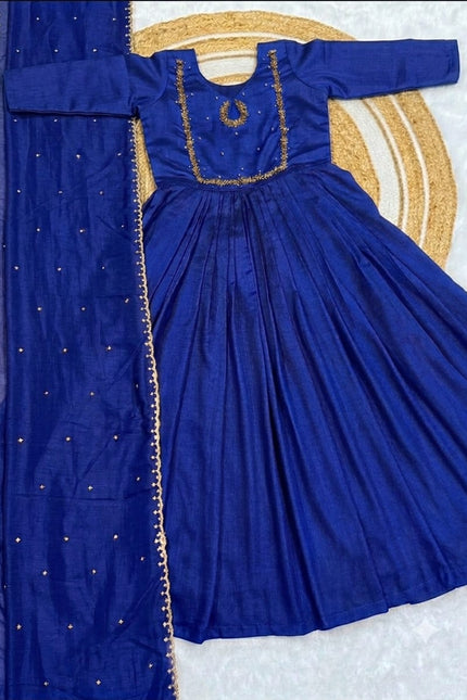 VICHITRA SILK  WITH HANDWORK NECK PATTERN SS802