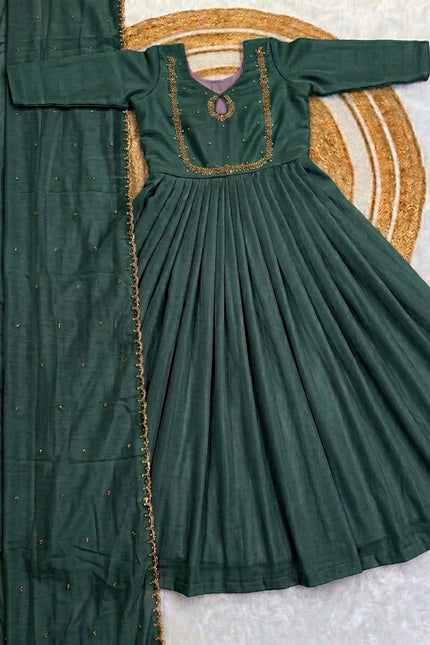 VICHITRA SILK  WITH HANDWORK NECK PATTERN SS802