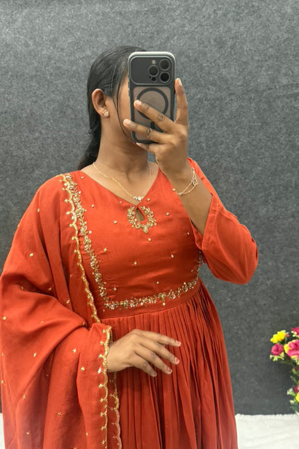 VICHITRA SILK  WITH HANDWORK NECK PATTERN SS802