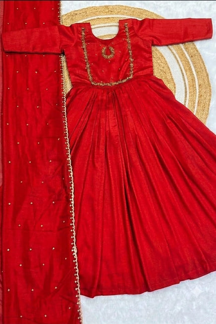 VICHITRA SILK  WITH HANDWORK NECK PATTERN SS802