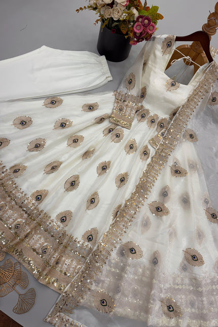 Exclusive Trending Designer Gown SS809