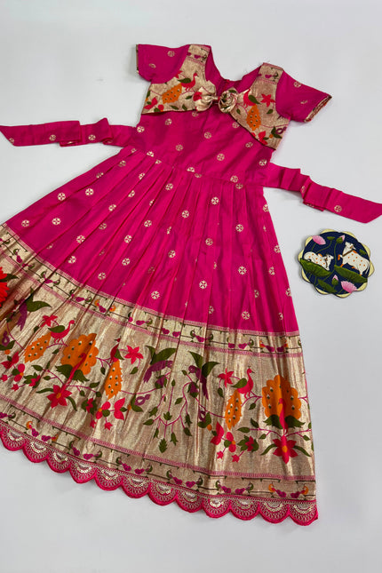 Royal charm for your little princessese  SS813