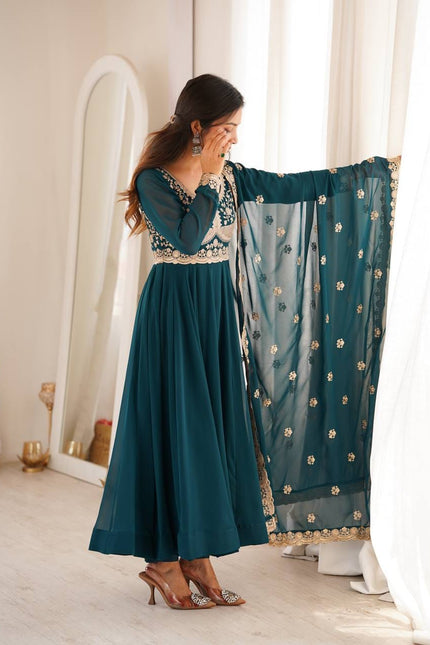 Blooming Georgette Designer Gown SS818
