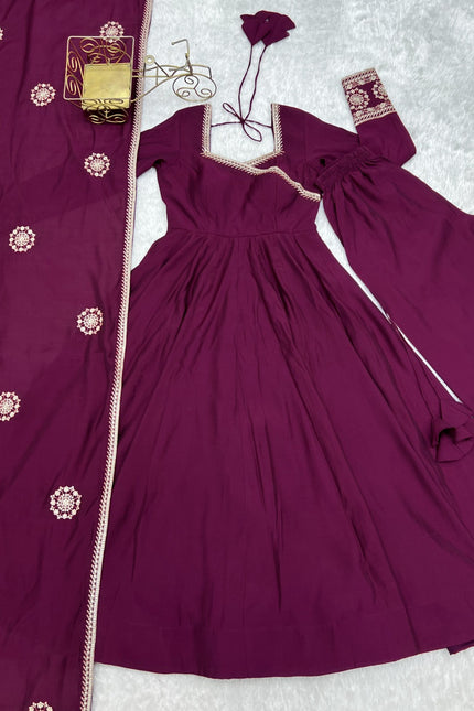 Fresh Look Outfit Is Perfect For Upcoming Festivities SS819