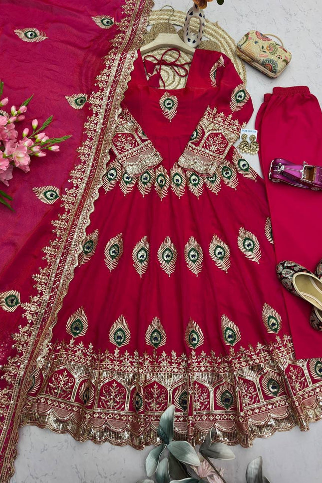 Heavy Fandy Silk Designer Party Wear Look SS828