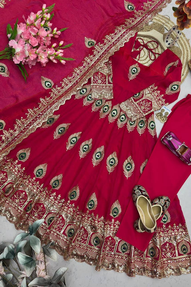 Heavy Fandy Silk Designer Party Wear Look SS828