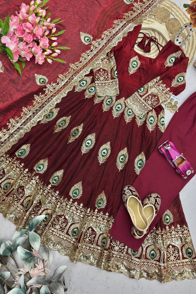 Heavy Fandy Silk Designer Party Wear Look SS828