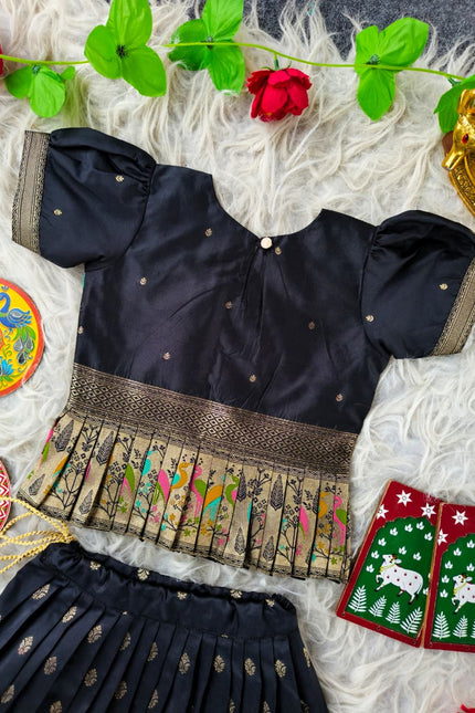 Elegant ethnic Girls skirt and top  SS895
