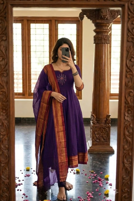 Span cotton fabric vintage gown SS899