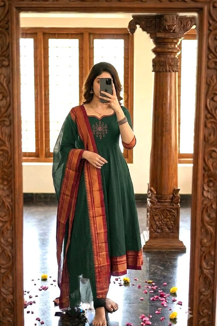 Span cotton fabric vintage gown SS899