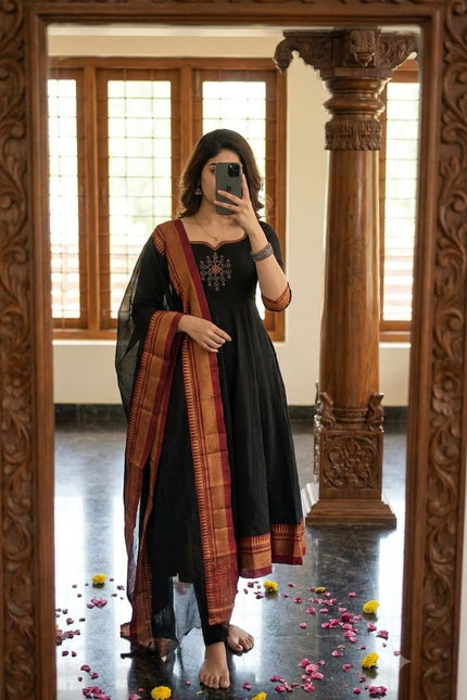Span cotton fabric vintage gown SS899