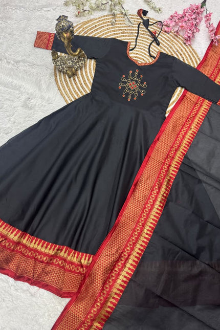 Span cotton fabric vintage gown SS899