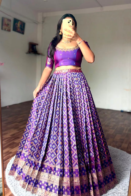 Timeless Golden & Purple Bandhej SS930