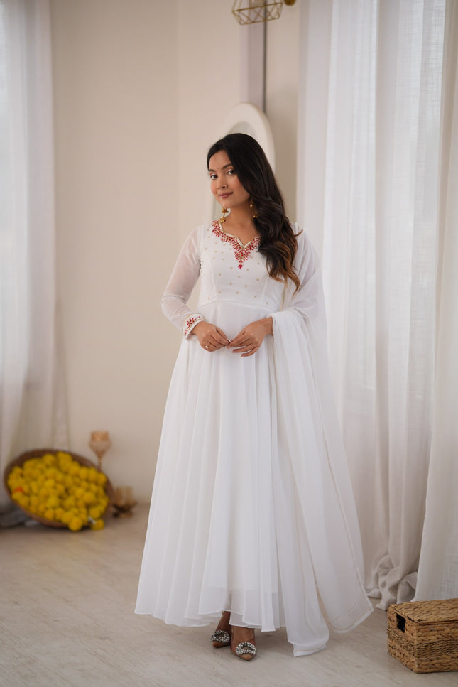 Festive & Party wear white anarkali set SS967
