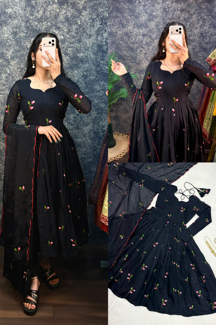Mull Chanderi Anarkali with Dupatta SS963