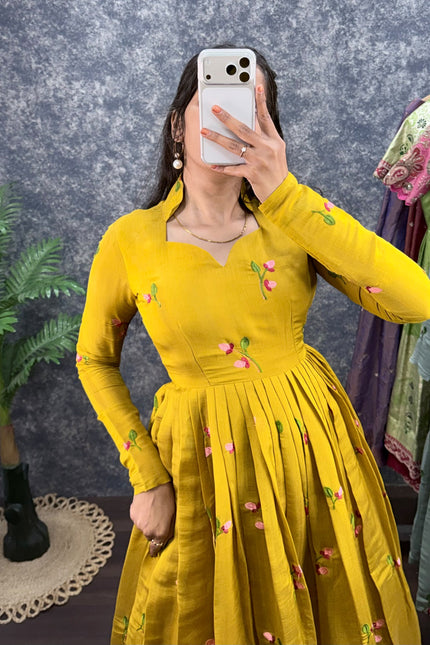 Mull Chanderi Anarkali with Dupatta SS963