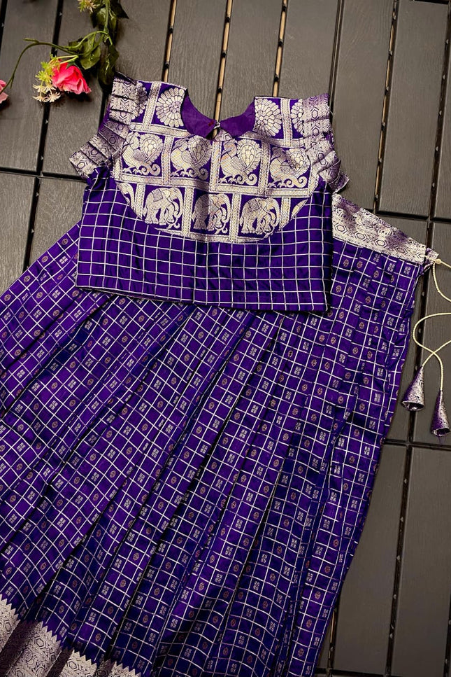 Festive special kanchipuram kids Lehenga SS990