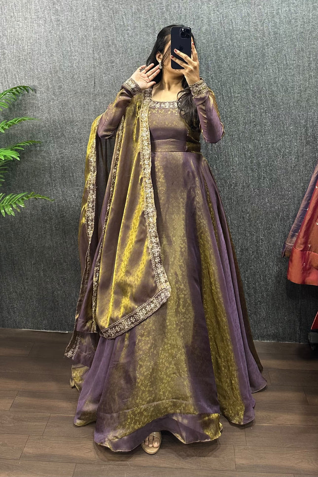 FENDY SILK SMOOTH SHINING JWALA SS73