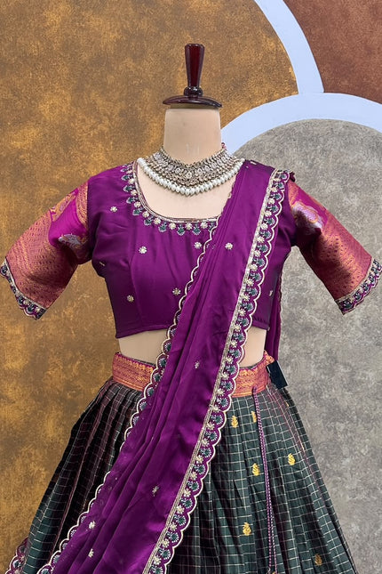Semi Gadhwal Checked Lehanga Set SS1001