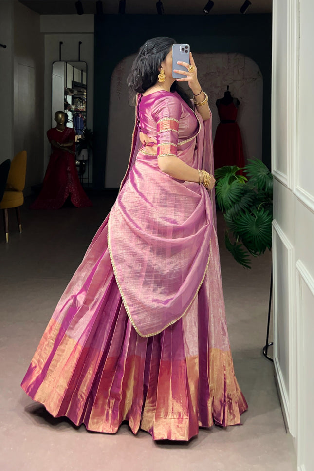 A royal touch that makes every occasion special SS461