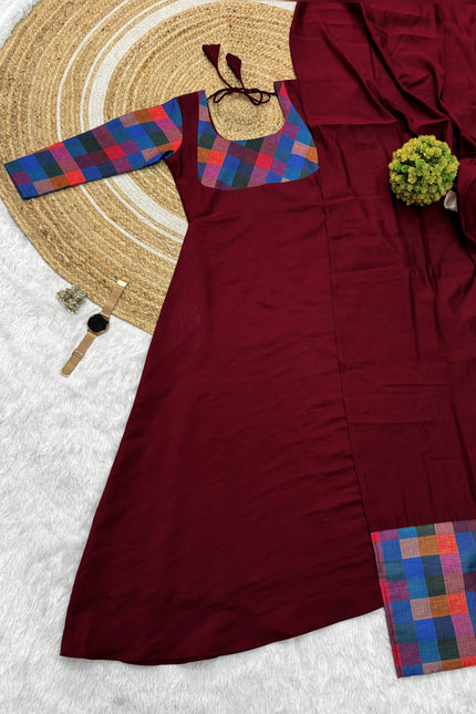 Celebrate this festive season in timeless elegance SS583