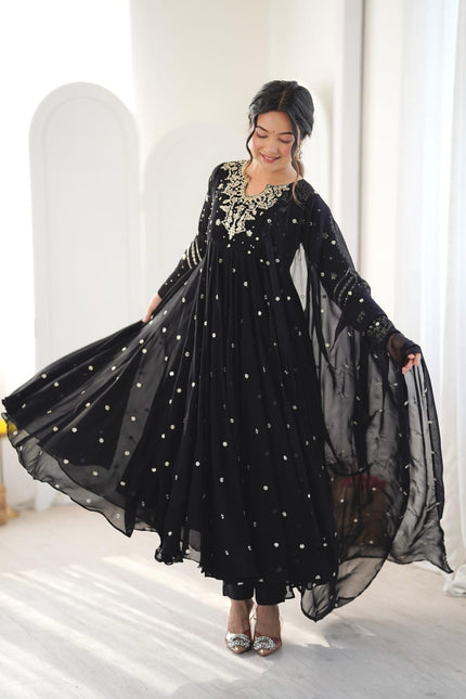Faux Georgette With Embroidery Gown Set SS722
