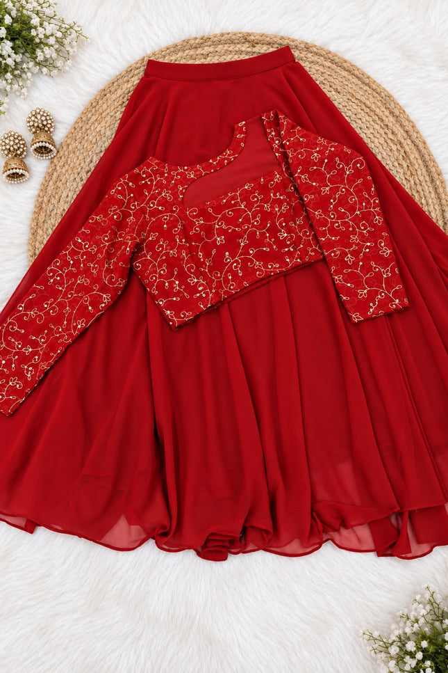 Steal the spotlight with this Beauty SS837