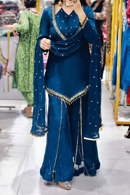 Beautiful Moti Work Women’s Ethnic Wea SS854