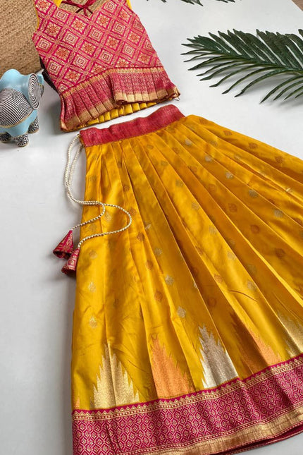 SS775  gadwal lehenga